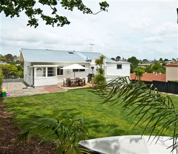 27 Harley Road, Takapuna | Gone by Christmas | SOLD