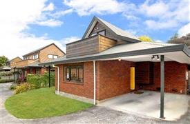 Currently tenanted and close to Takapuna.