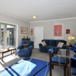 Second lounge with access to pool