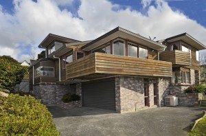 002 - Open2view ID275088 - 556 Beach Road