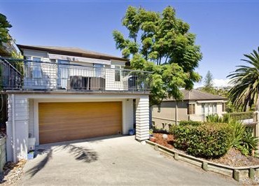 2/115 Beach Road, Castor Bay | Ignore all Previous Marketing – Clearly for Sale | SOLD