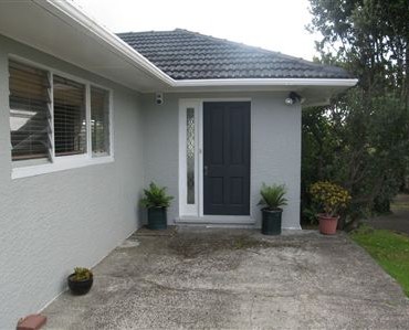 1 Beulah Avenue, Rothesay Bay | Beginner’s Beachside Bungalow | SOLD