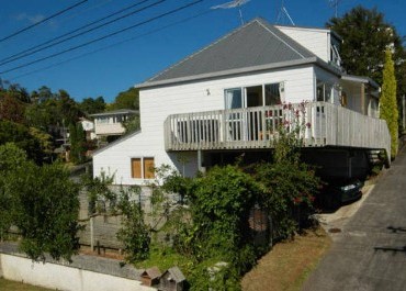 38 Woodside Avenue, Northcote | It’s Gotta Go | SOLD