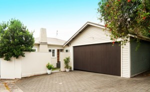 1/296 Lake Road