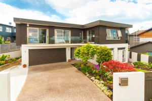 001_Open2view_ID328636-1a_Rahopara_Street