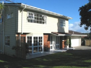 430-MJ030702-MarshAvenue-Milford-MilfordTakapuna-North-Shore-City-Auckland-New-Zealand