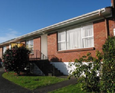 2\13 Richards Avenue Milford|Fully Fenced Free Standing