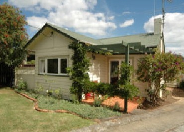 16 Brook Street Milford | Renovated Bungalow