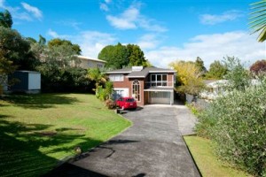 732-MJ23924-North-Shore-City
