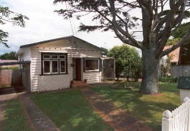 28 Nile Rd Milford | Lovely Character Cottage