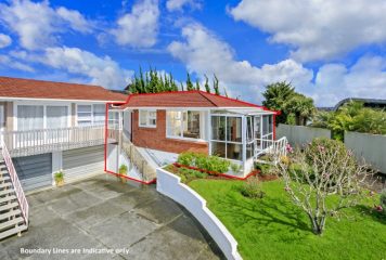 4/240 Hurstmere Road | Takapuna Brick and Tile | SOLD