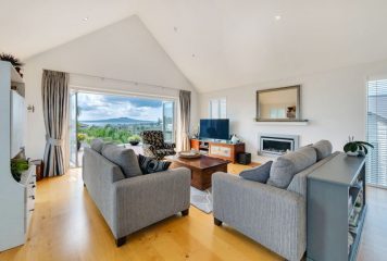 87B East Coast Road | Castor Bay | SOLD